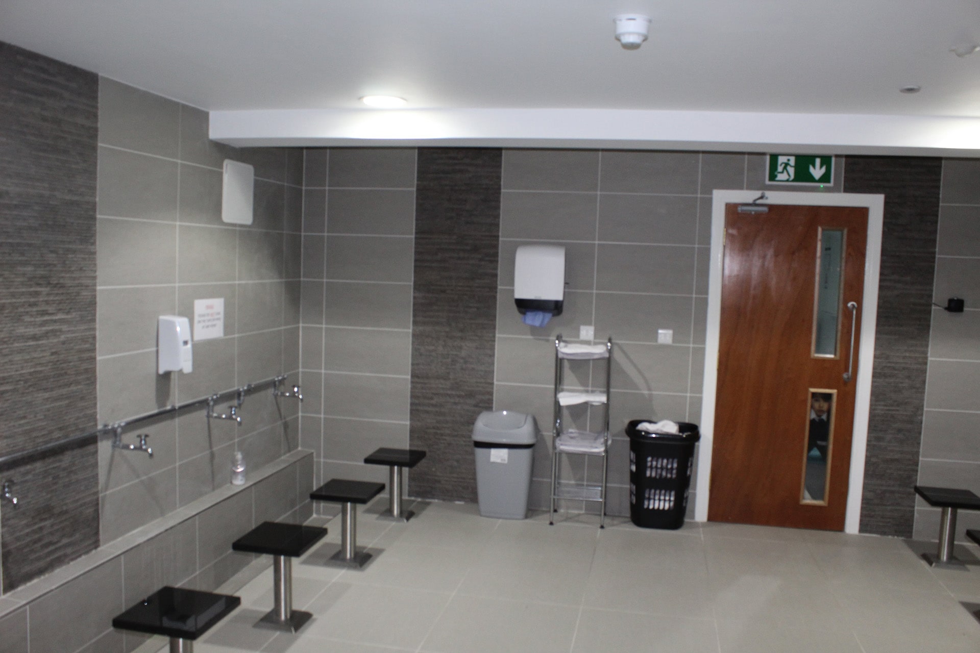 MEN’S ABLUTION:
