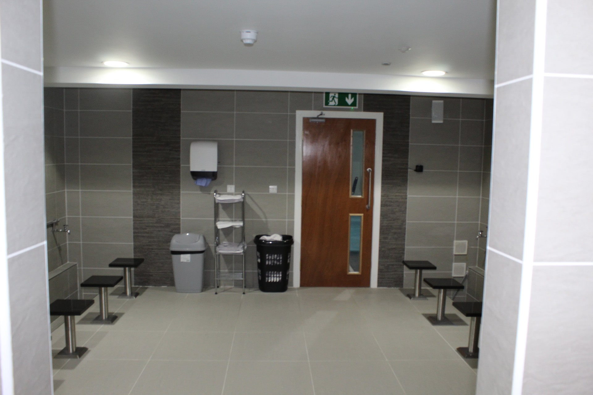 MEN’S ABLUTION: